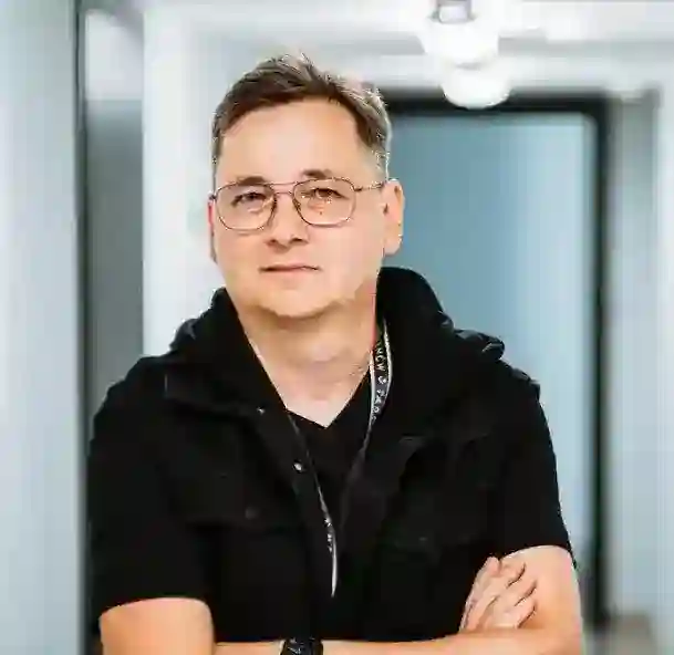 Portret lektora Jarek